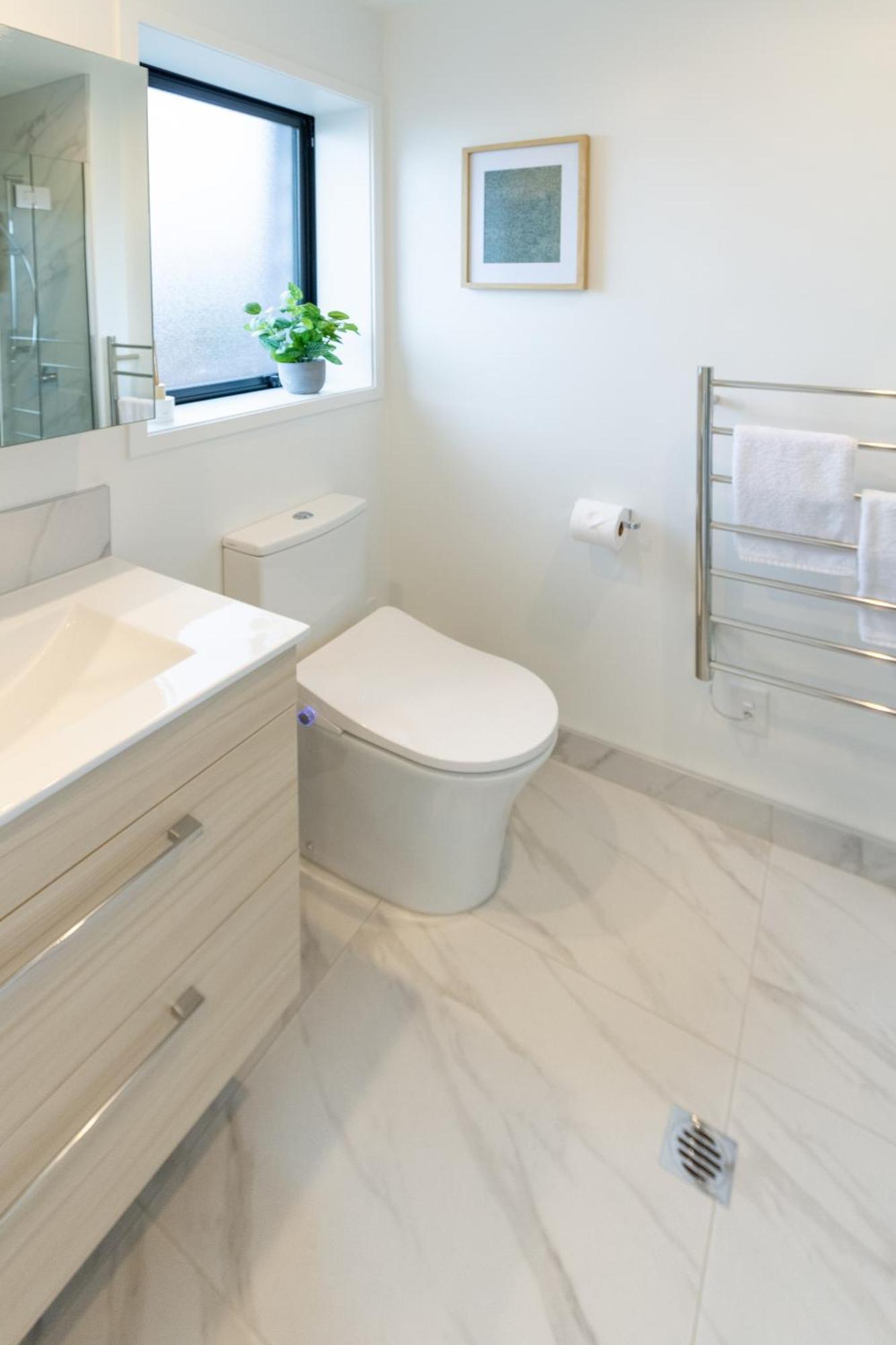 Downtown Comfort: Modern Studio With Backyard Κράισττσερτς Εξωτερικό φωτογραφία