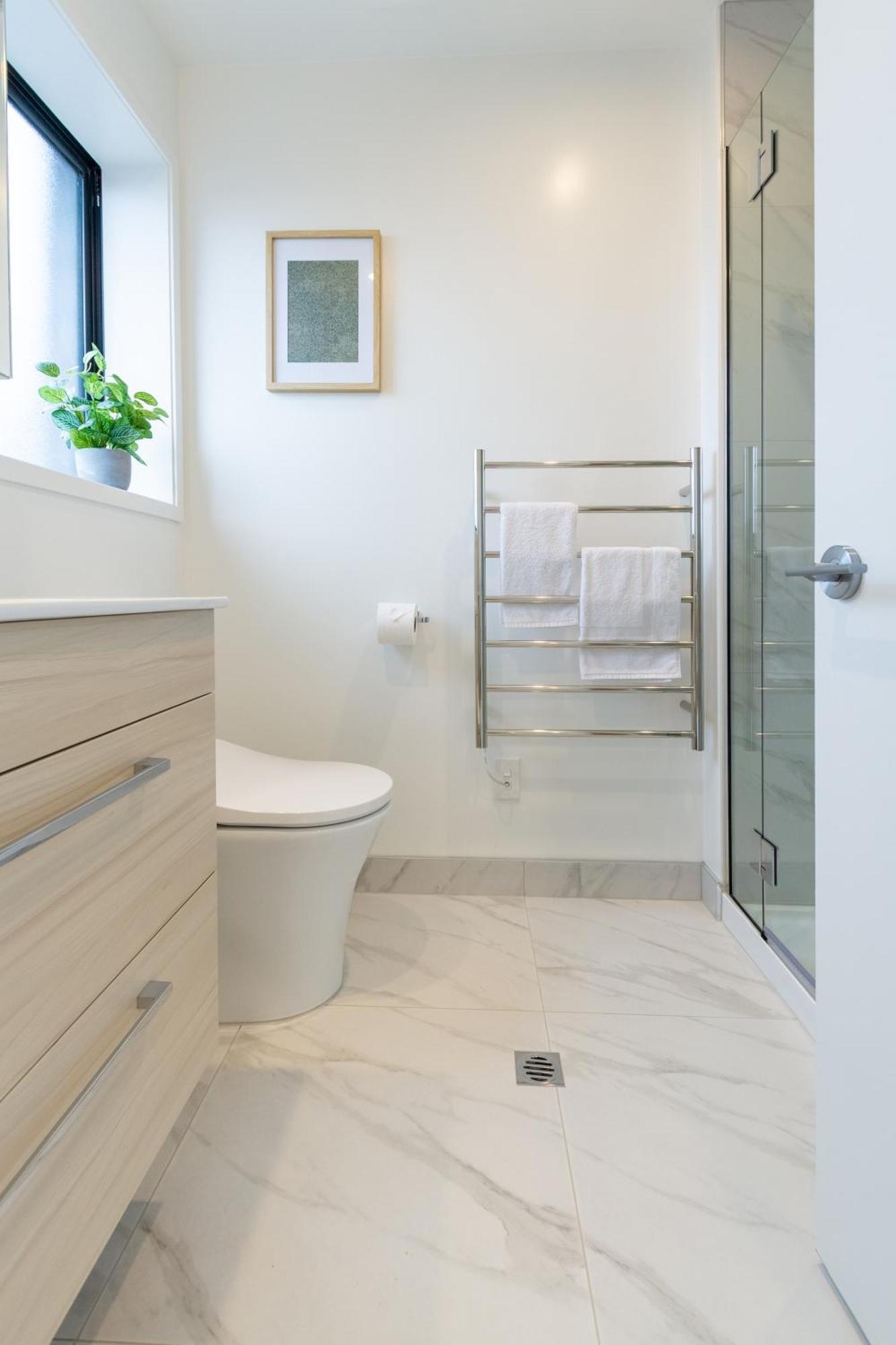 Downtown Comfort: Modern Studio With Backyard Κράισττσερτς Εξωτερικό φωτογραφία